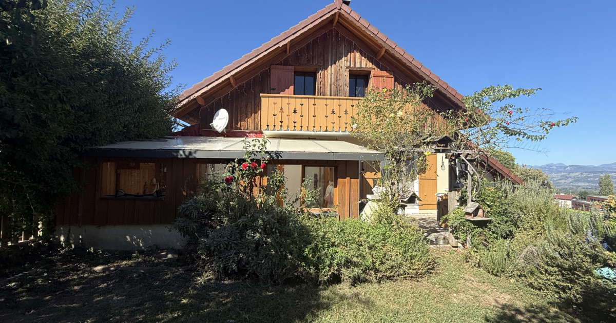 Maison 4 pièces 94 m² · à La Roche-sur-Foron · 94 m² · 412 000 €