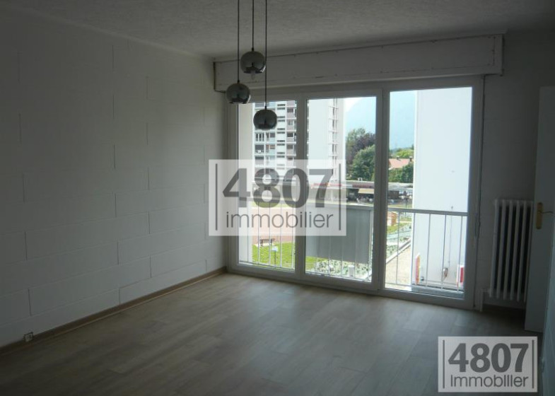 Appartement T2 à louer à Cluses