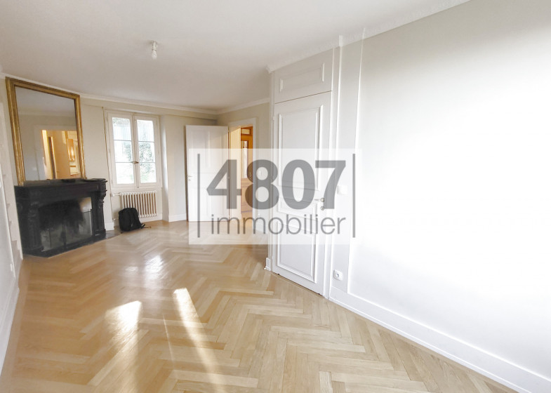 Maison T10 à vendre à Monnetier Mornex