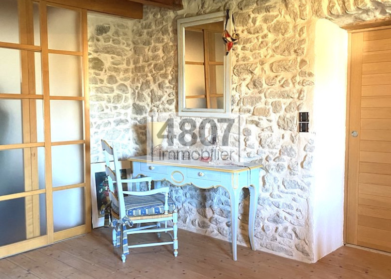 Maison T12 à vendre à Frangy