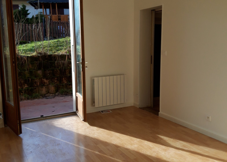 Maison T7 à louer à Viuz En Sallaz