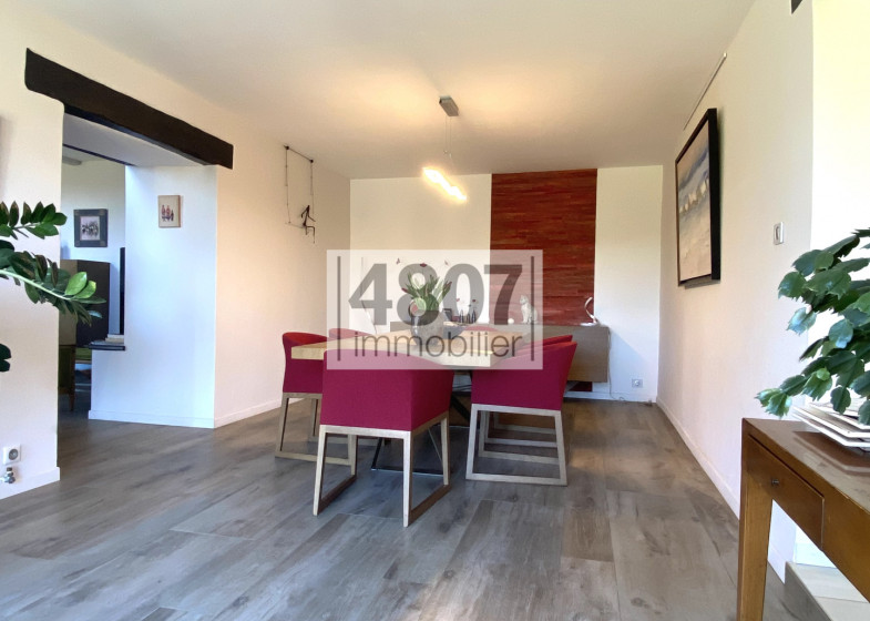 Maison T12 à vendre à Frangy