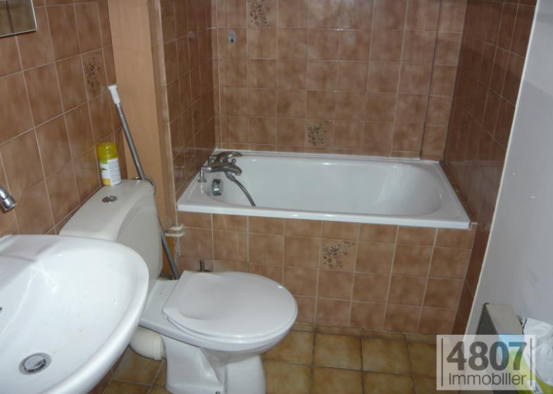 Appartement T1 à louer à Cluses