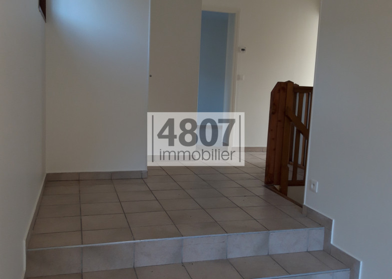 Maison T7 à louer à Annemasse
