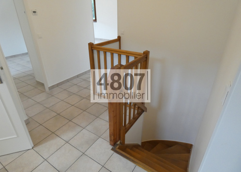 Maison T7 à louer à Annemasse