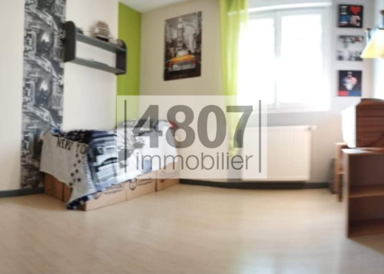 Maison T7 à vendre à Scientrier