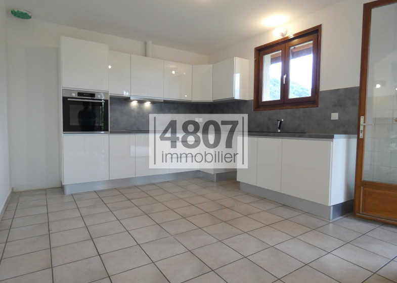 Maison T7 à louer à Annemasse