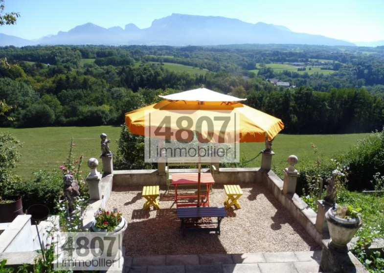 Maison T6 à vendre à Evires