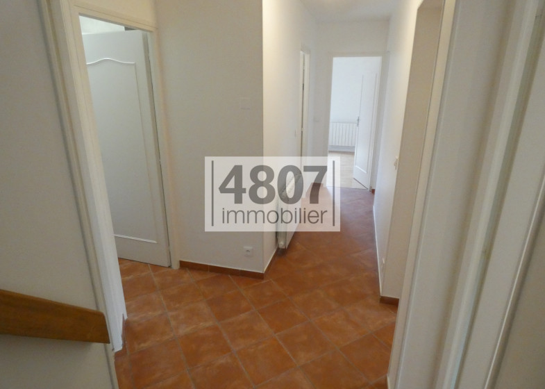 Maison T7 à louer à Annemasse