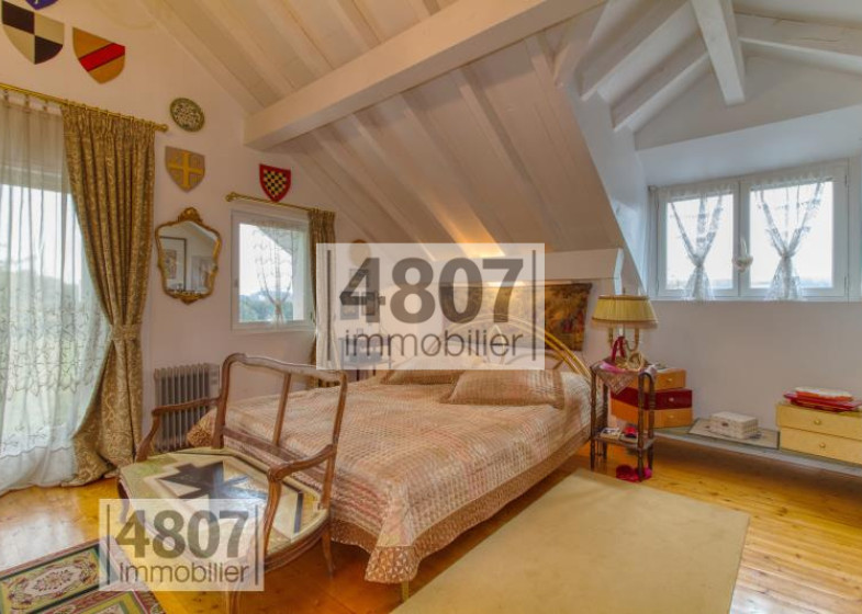 Maison T6 à vendre à Evires