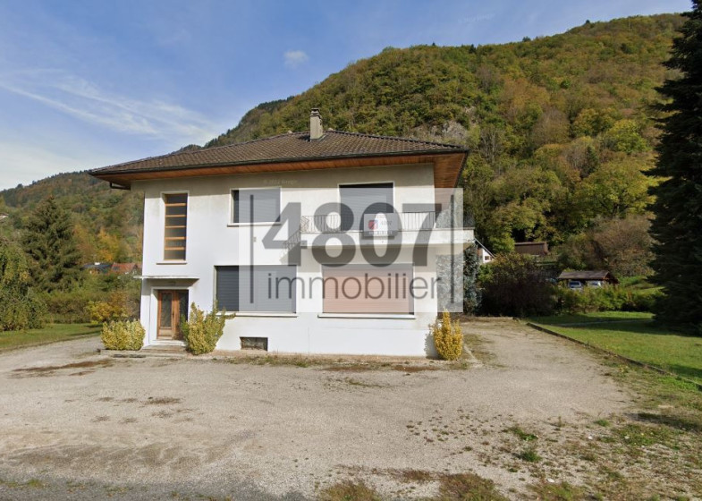 Maison T5 à vendre à Ville En Sallaz