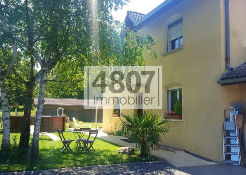 Maison T7 à vendre à Scientrier