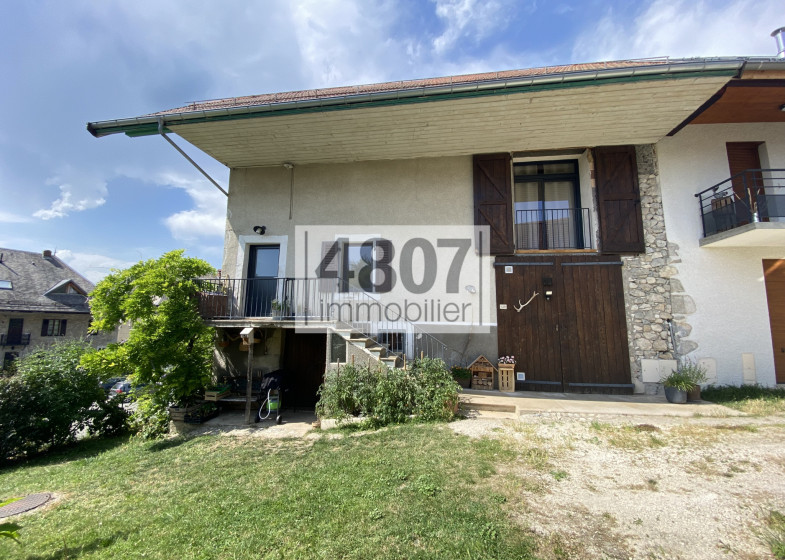Maison T5 à vendre à Gruffy