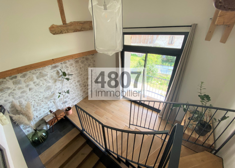Maison T5 à vendre à Gruffy