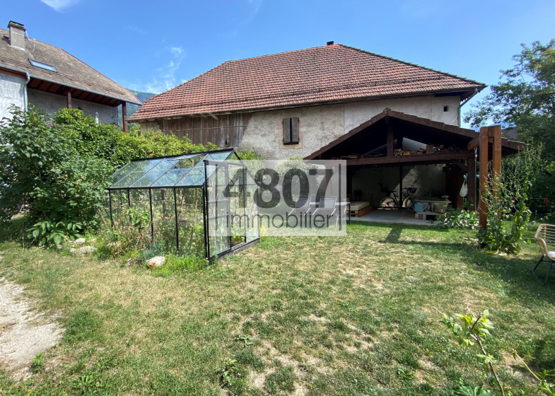 Maison T5 à vendre à Gruffy