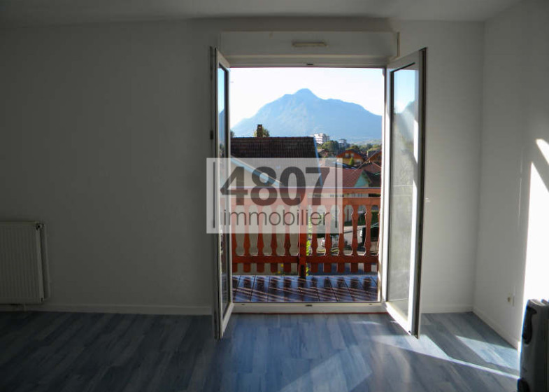 Appartement T4 à louer à Cluses