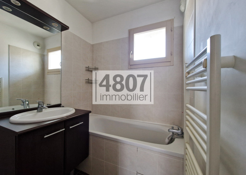 Appartement T3 à vendre à Bonne