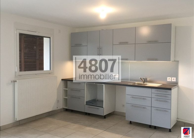 Appartement T4 à louer à Thyez
