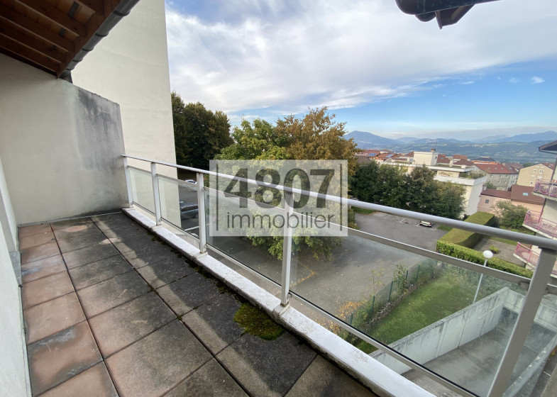 Appartement T3 à vendre à La Roche Sur Foron