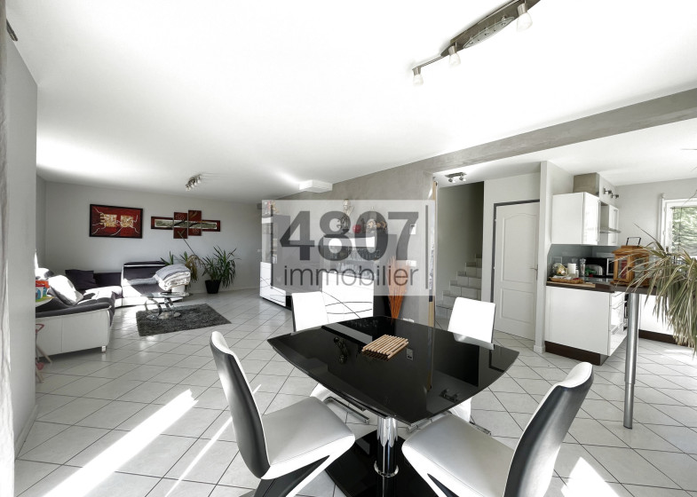 Maison T5 à vendre à Cruseilles