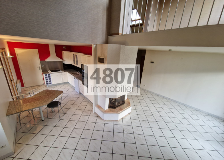 Maison T4 à vendre à Cranves Sales