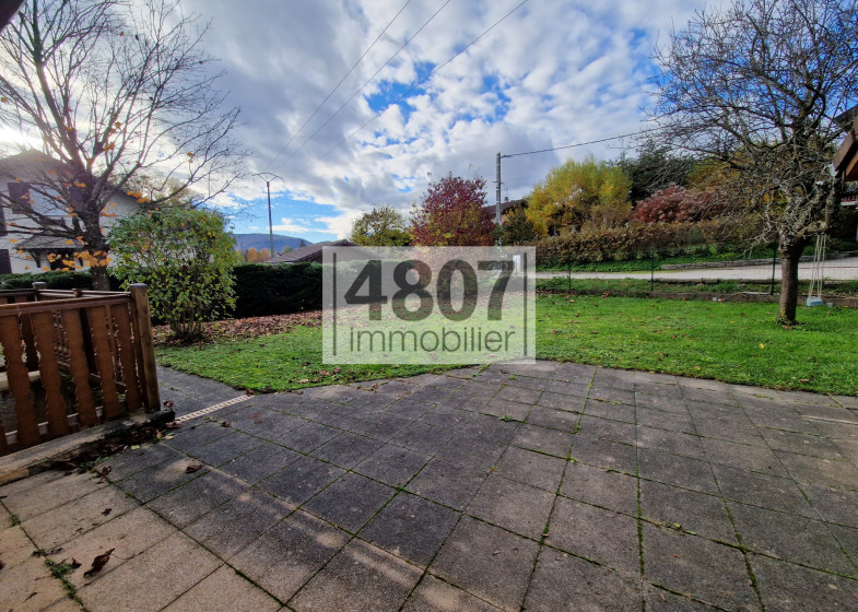 Maison T4 à vendre à Cranves Sales