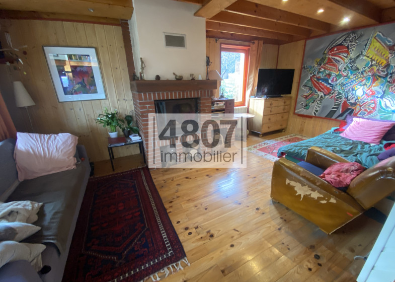 Maison T4 à vendre à Pers Jussy
