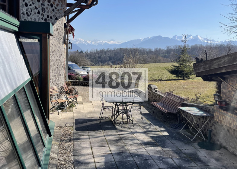 Maison T4 à vendre à Pers Jussy