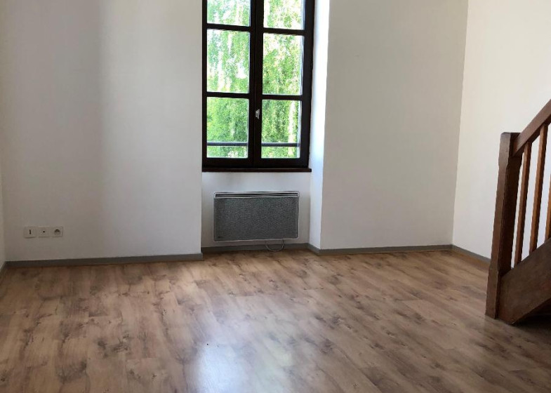 Appartement T3 à louer à Cluses