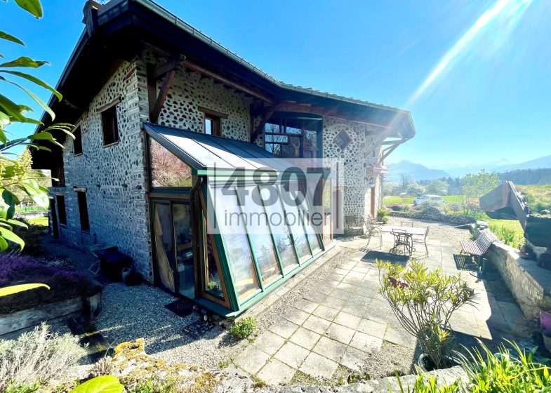 Maison T4 à vendre à Pers Jussy