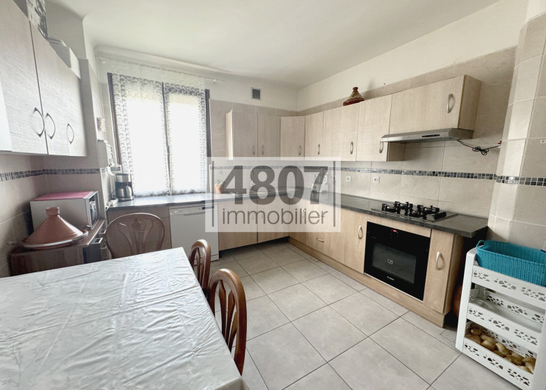 Appartement T5 à vendre à Cluses