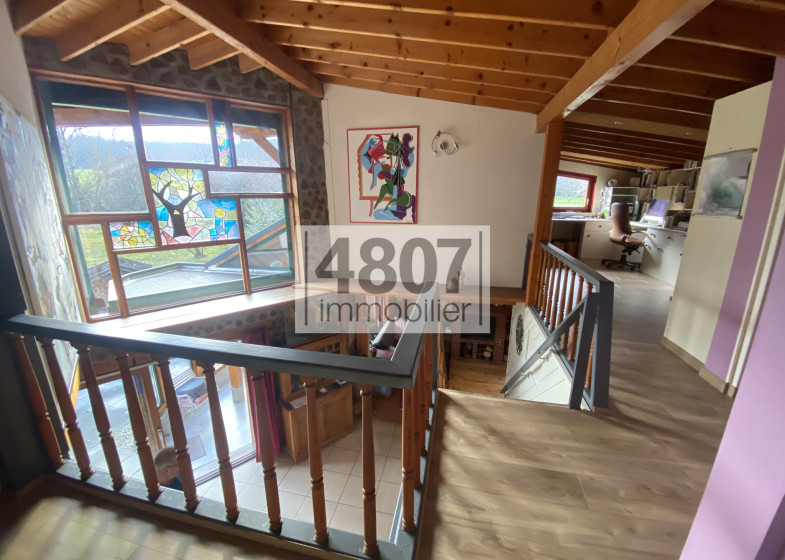 Maison T4 à vendre à Pers Jussy