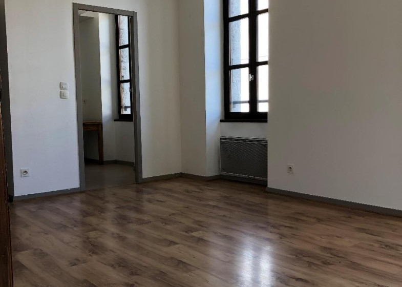 Appartement T3 à louer à Cluses