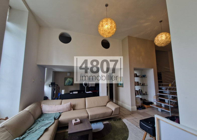 Appartement T5 à vendre à Etrembieres