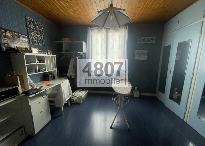 Maison T8 à vendre à Vougy