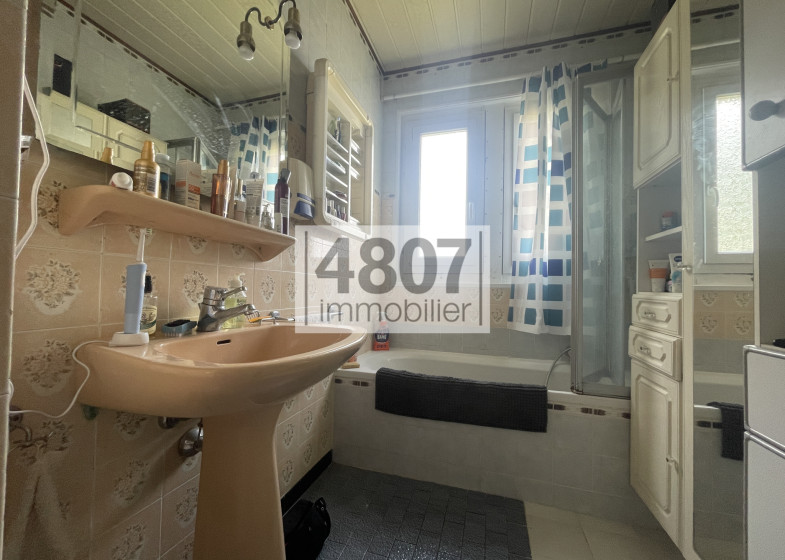 Maison T8 à vendre à Vougy