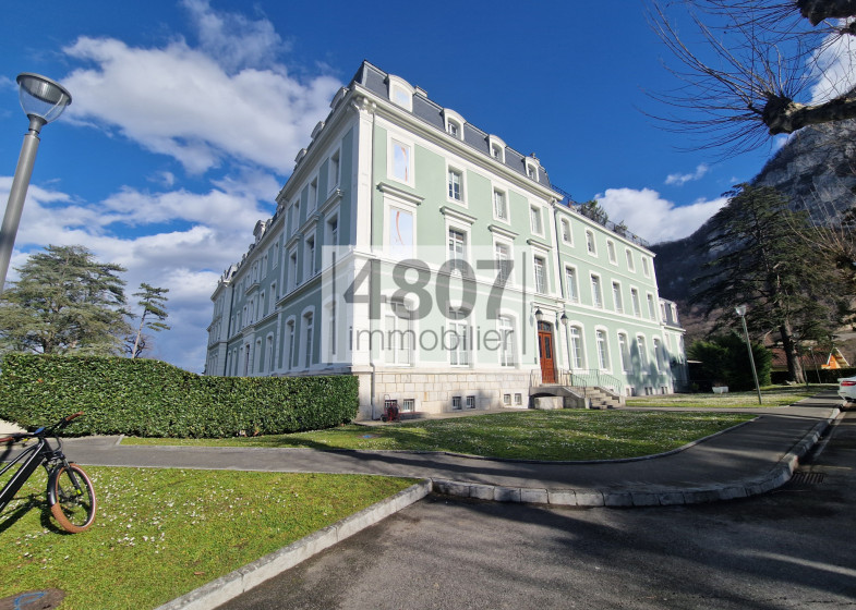 Appartement T5 à vendre à Etrembieres