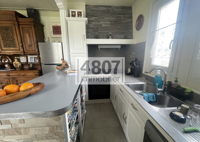 Maison T8 à vendre à Vougy