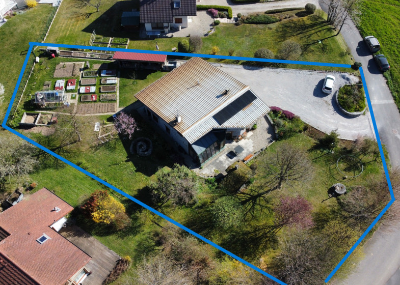 Maison T4 à vendre à Pers Jussy