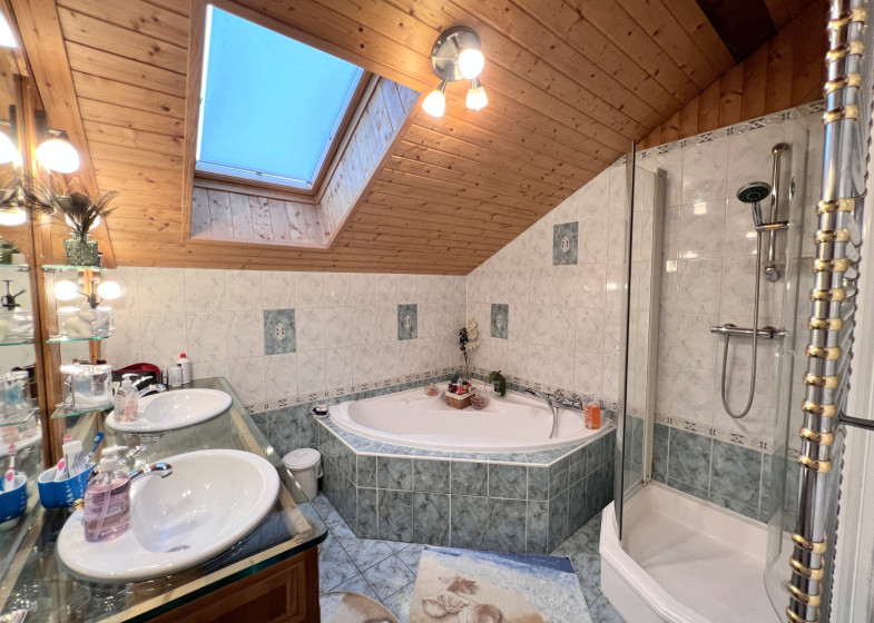 Maison T8 à vendre à Sallanches