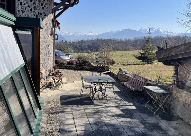 Maison T4 à vendre à Pers Jussy