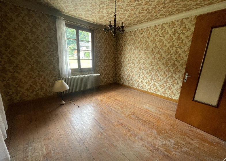 Maison T8 à vendre à Vougy