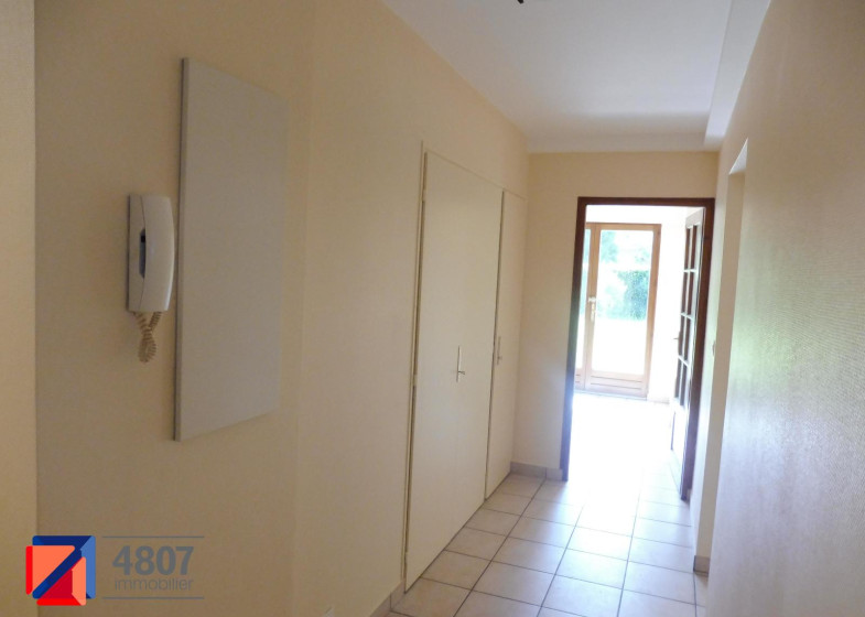 Appartement T3 à louer à Reignier Esery