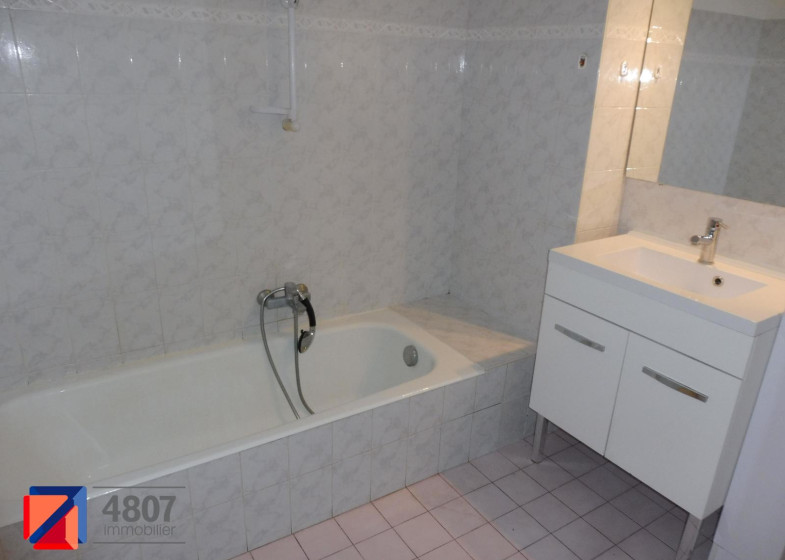 Appartement T3 à louer à Reignier Esery