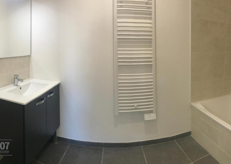 Appartement T4 à louer à Saint Pierre En Faucigny