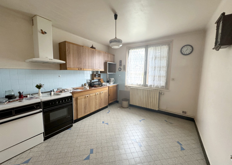 Maison T7 à vendre à Thyez