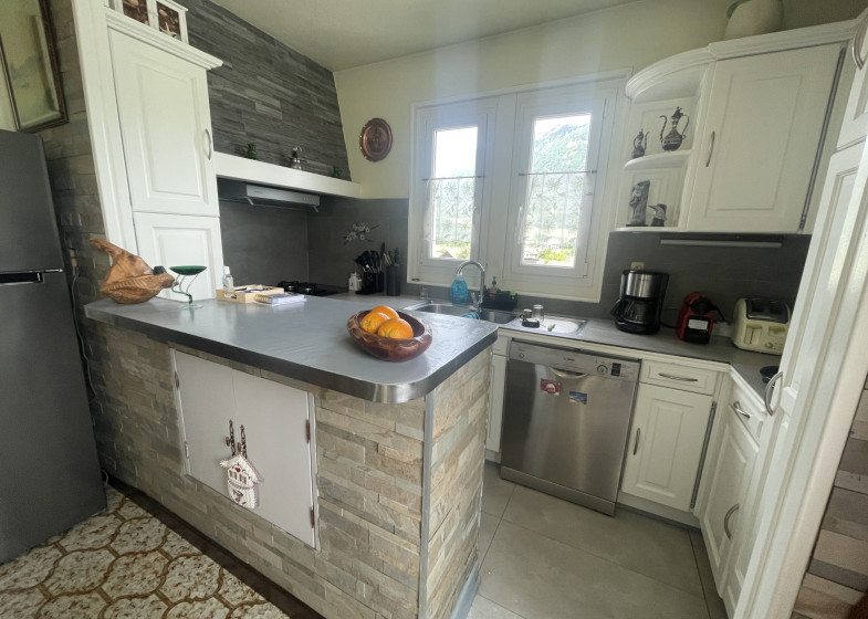 Maison T8 à vendre à Vougy