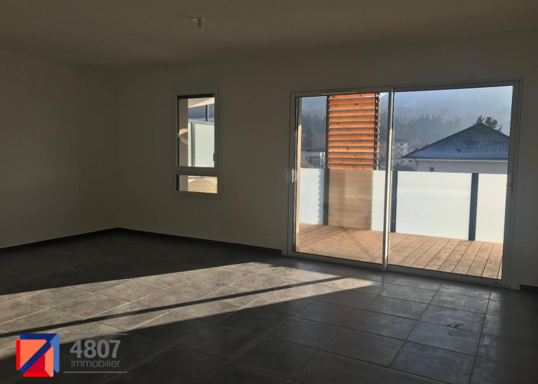 Appartement T4 à louer à Saint Pierre En Faucigny