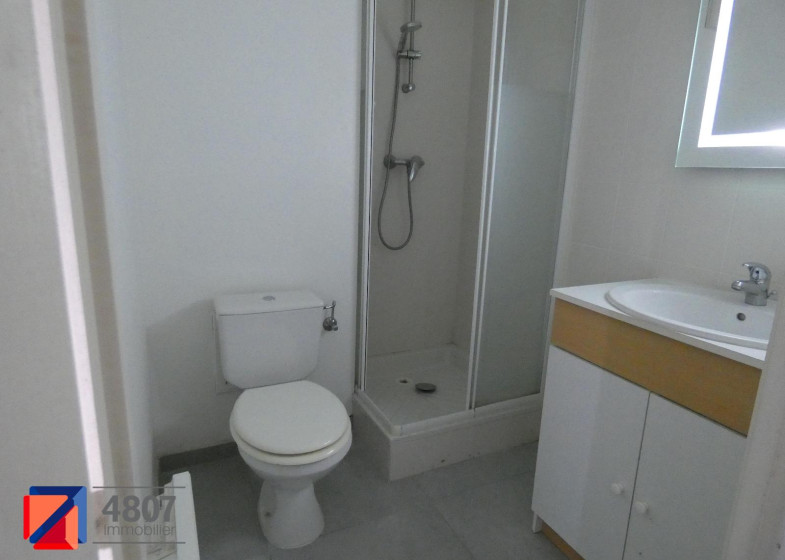 Appartement T1 à louer à Cranves Sales