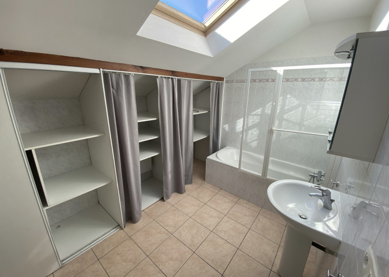 Maison T5 à vendre à Chapeiry